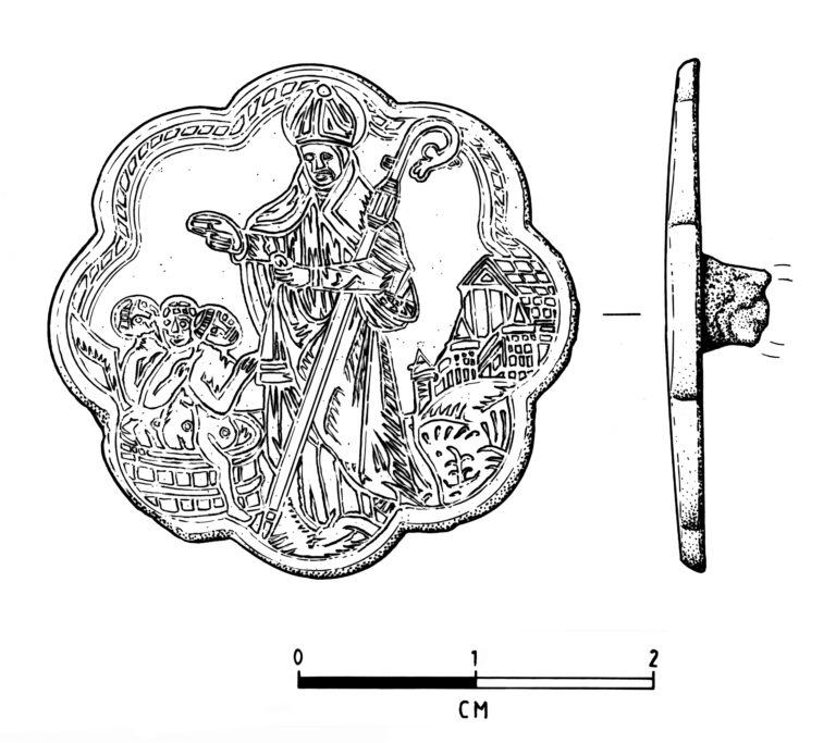 line drawing of medieval pilgrim's badge (FindID 853059) showing St Nicholas, with bishop's mitre and crozier, resurrecting 3 boys in a barrel on the left; 2cm scale below, and drawing of side view, illustrate how small the brooch is;