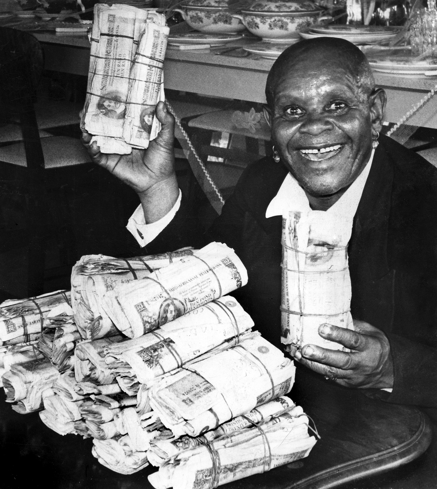 Wealth-Giving Magic in Present-Day South Africa: Sorcery, Spirits and Deadly Seductions