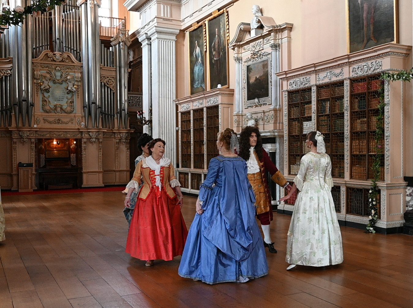 Online Talk: Pageants and Revels: Spectacle, Dance and the Folkloresque Past
